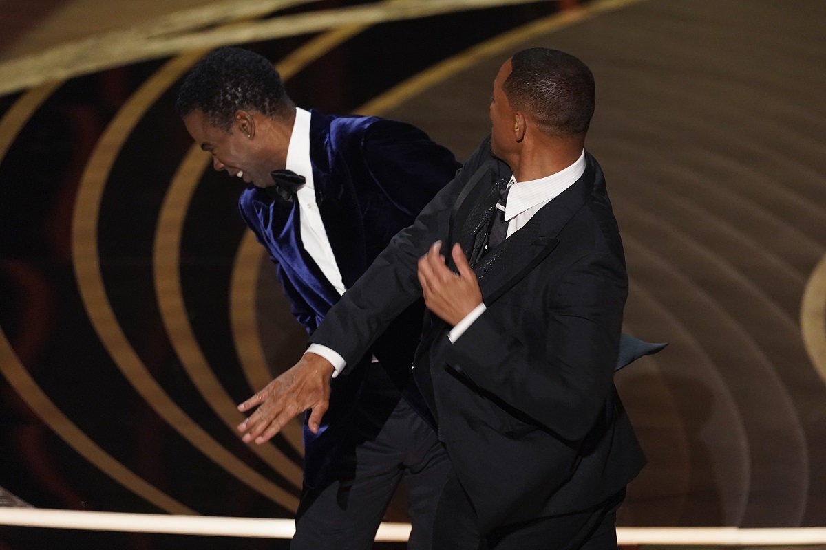 La Academia de Hollywood condenó formalmente la agresión de Will Smith y prometió medidas. Foto: AP