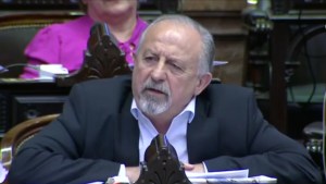 Yasky afirmó que la reducción de la jornada laboral permitirá «hacer más humana la vida»