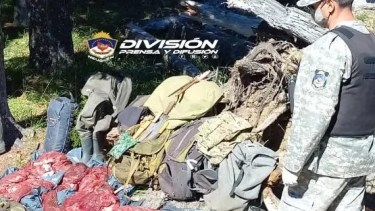 La policía de Neuquén difundió imágenes de lo que se decomisó (Policía del Neuquén)