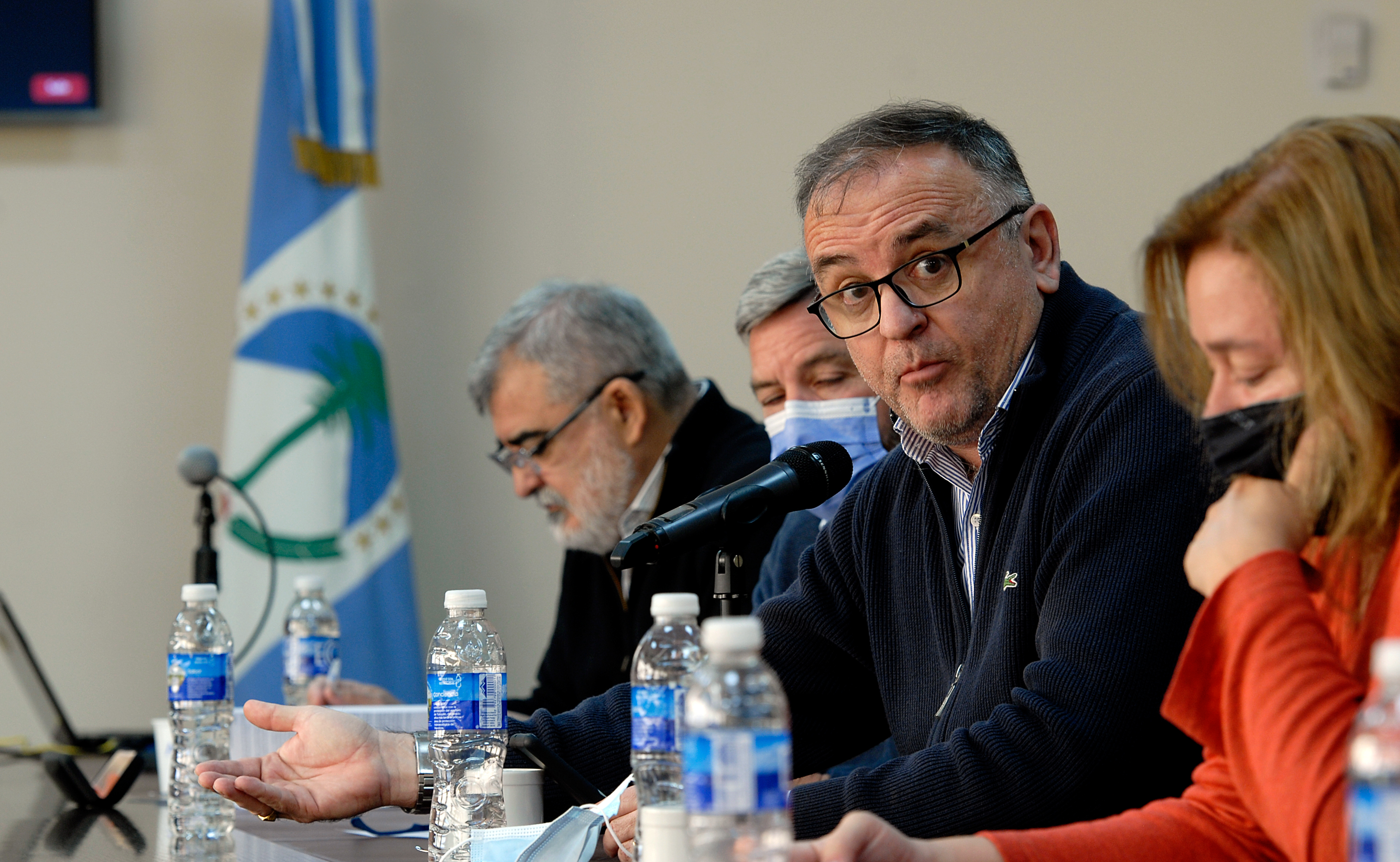 El diputado de Neuquén, Carlos Coggiola, aseguró que el proyecto para reglamentar la figura del Defensor del Pueblo provincial aún no se aprueba porque no hay "decisión política". (Gentileza)