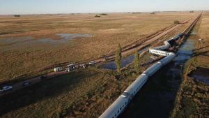 Descarriló un tren que iba a Bahía Blanca con casi 500 pasajeros