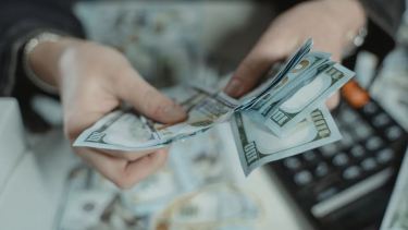 Hubo versiones cruzadas sobre las cotizaciones del dólar blue de este jueves.