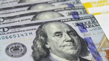 Tras anuncio del Gobierno, el dólar blue baja.