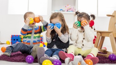 Podrá preverse el reemplazo de la guardería en el lugar de trabajo por "el pago de una suma dineraria no remunerativa, en concepto de reintegro de gastos". 