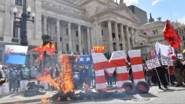 Desde el Gobierno porteño indicaron que buscan evitar conflictos en las afueras del Congreso mientras se realiza el debate.