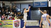 Imagen de Básquet: Progre volvió con una sonrisa y Petro metió una gran victoria en casa