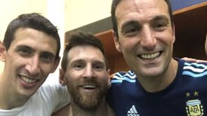 Scaloni, sobre Messi y Di María: «Queda un Mundial, hay que disfrutarlos»
