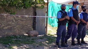 La vivienda donde apareció el cuerpo fue allanada dos veces. (Foto: Centenario digital)