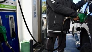 Estacioneros de todo el país advierten sobre la falta de gasoil en los surtidores