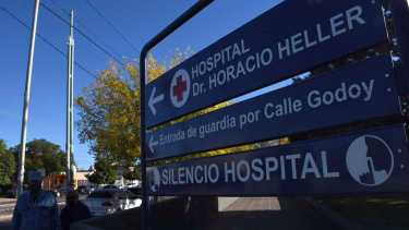 El niño de tres años fue llevado por sus familiares al hospital Heller de Neuquén, pero murió. (Archivo Matías Subat)
