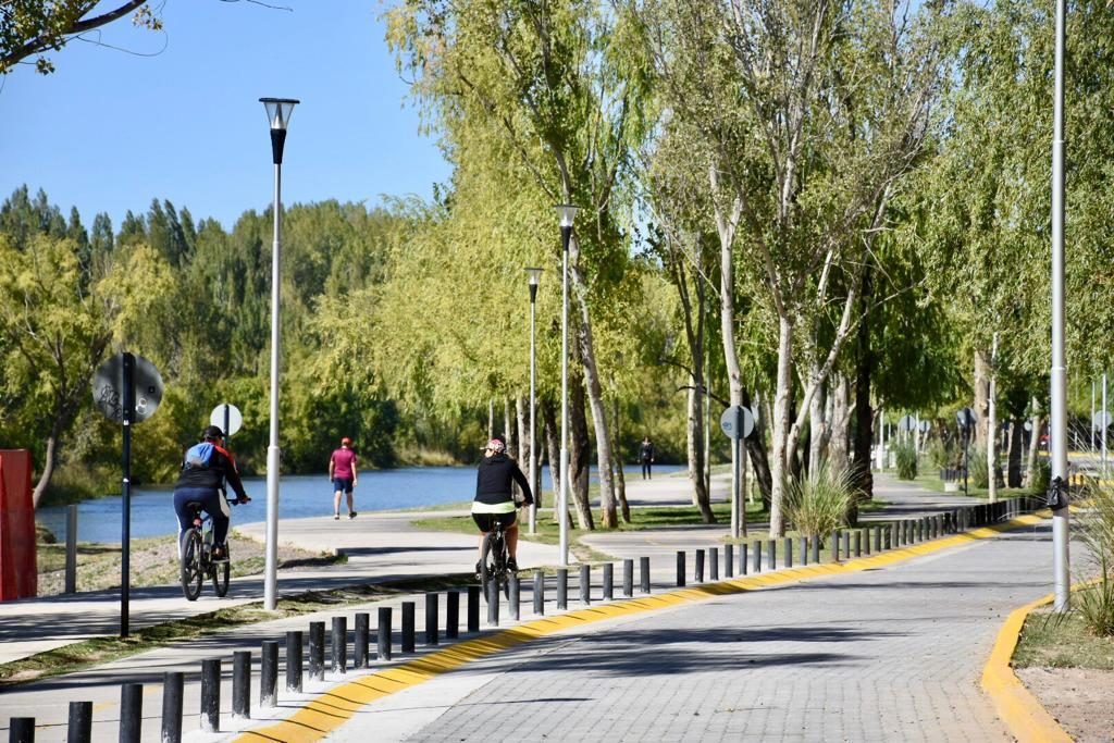 Terminaron el paseo costero en Leguizamón y el río Limay, en Neuquén - Diario  Río Negro