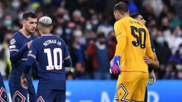 Neymar desmintió en sus redes sociales la pelea con el arquero del PSG.