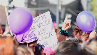 La demanda es el cese de femicidios (foto Matías Subat)