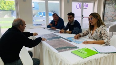 La legisladora Marcela Ávila pidió que se evalúe la construcción de un puente sobre el río Negro en Villa Regina.