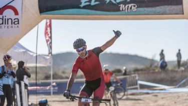 El Reto de mountain bike convoca en Roca