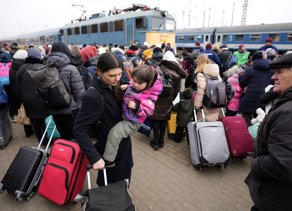 Polonia es el principal destino de los refugiados ucranianos que ayer se apuraron a salir por el corredor humanitario.