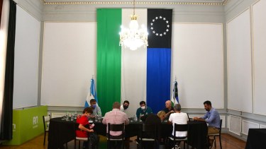 La Comisión de Iniciativa Privada se reunió ayer por primera vez para iniciar la formal evaluación del proyecto privado. Foto: Marcelo Ochoa