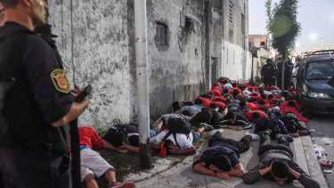 Todavía se desconoce el número de detenidos por la policía. Foto: Télam/Fernando Gens