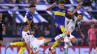 El empate entre el Fortín y el Xeneize se vio empañado por la actuación del VAR.