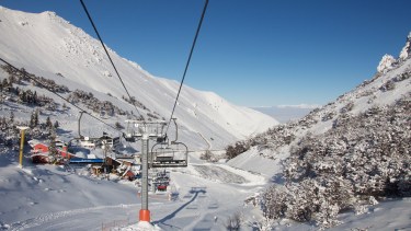 El centro de esquí y snowboard La Hoya, está ubicado a 12 kilómetros de Esquel. Fotos: La Hoya Centro de Ski.
