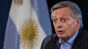 Aranguren: «El secretario Darío Martínez incurrió en varias falsedades» 