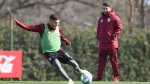 River debuta en la Libertadores en medio del tenso clima social en Lima: formaciones, hora y tevé