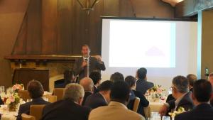 Gutiérrez en EE.UU: «Neuquén llegará a los 400.000 barriles de petróleo el año que viene»