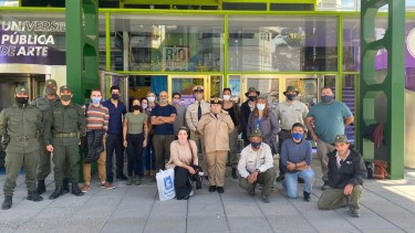 Las autoridades ambientales de la provincia buscan elaborar un plan de manejo del Valle Cretácico para cuidarlo contra cazadores furtivos, turistas que no cuidan el lugar, y desarrollos inmobiliarios