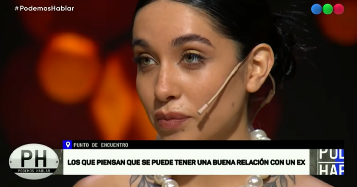 María Becerra dejó sin palabras a un periodista al contarle qué hace antes  de sus shows - LA NACION