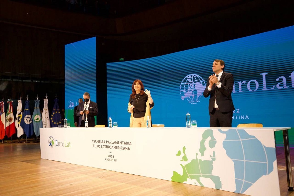 Parlamentarios europeos criticaron el discurso de Cristina Fernández en el CCK. 