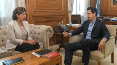 Carreras y Wado de Pedro serán parte de la comitiva oficial. 