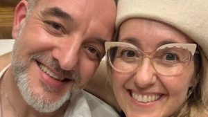 Esto es en off: La esposa influencer y «maga» de Doñate