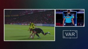 El VAR debutó en el fútbol argentino con un penal en Colón-Aldosivi