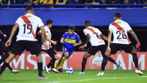 Zeballos y sus gambetas, la buena noticia para Boca