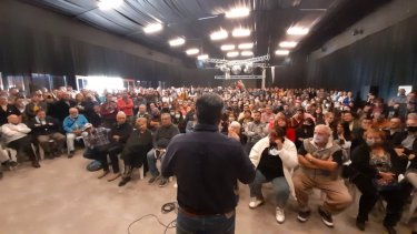 Figueroa en Neuquén en las reuniones de equipos de trabajo (foto de twitter