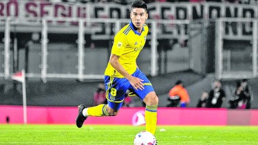 Pol Fernández, pieza clave en el mediocampo xeneize.