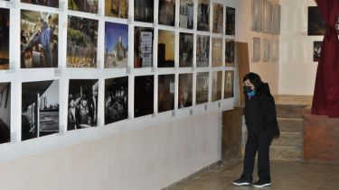 La ,muestra incluye 208 fotos de hechos  registrados en el 2020. Foto: José Mellado.