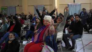 Por amplia mayoría, docentes de Roca votaron rechazo a la oferta salarial y paro de 48 horas