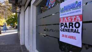 Bancarios acordaron una paritaria del 60% en cuatro tramos y un contundente bono inicial