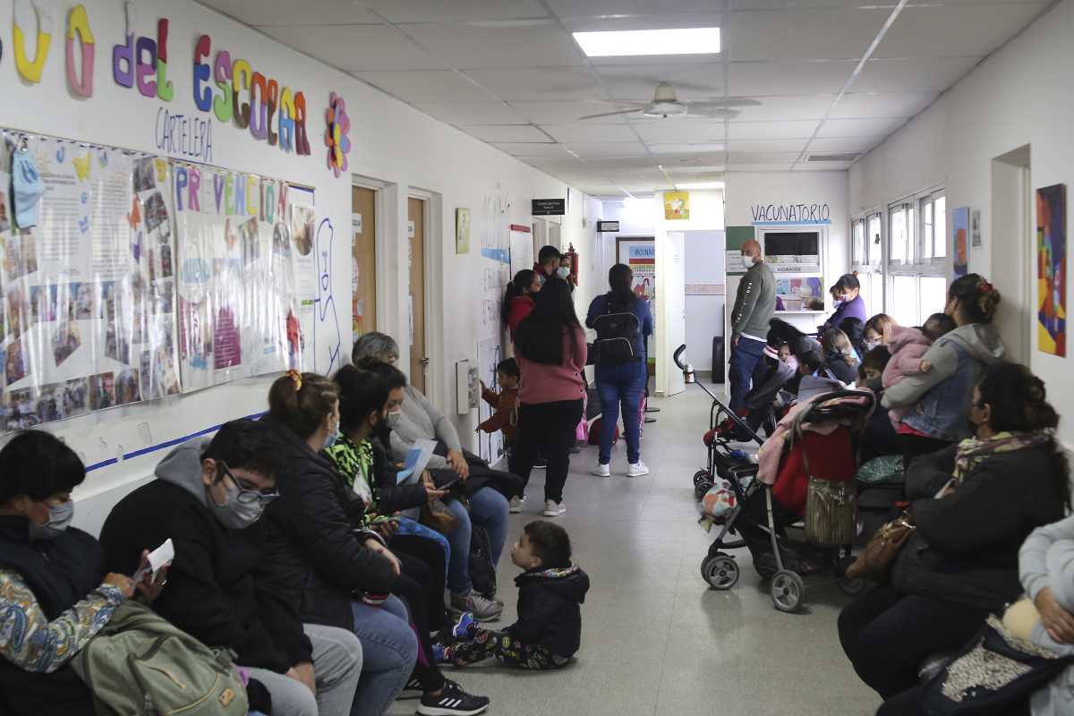 Hasta el momento el vacunatorio del López Lima aplica vacunas covid o de calendario. Foto Juan Thomes