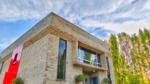 Un paseo de otoño en el Alto Valle: recorremos 5 bodegas de Fernández Oro