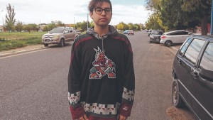 La lucha de Alan en Roca por recuperar su bajo