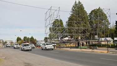 El festival por los 85 años del puente "Viejo" se realizará el domingo. (Foto Florencia Salto).-