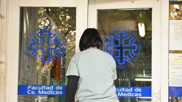 El rector Gustavo Crisafulli se refirió a la caída de servicios informaticos en la UNC. 