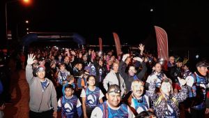 Participaron más de 2000 personas en el trekking nocturno de Neuquén