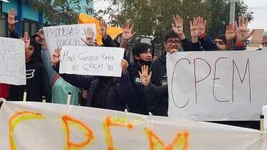 Aulas, calefacción, gas, son algunos de los reclamos de los establecimientos educativos. Foto: Gentileza