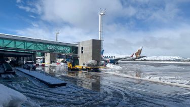 Después de las complicaciones con la nieve, el aeropuerto de Bariloche volvió a operar con normalidad. Foto: Gentileza