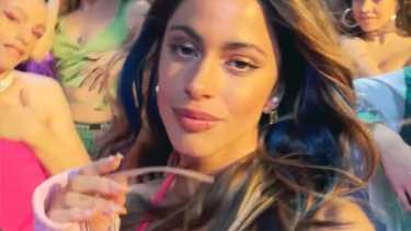 Tini Stoessel compartió un adelanto de "Triple T". Foto: Captura video
