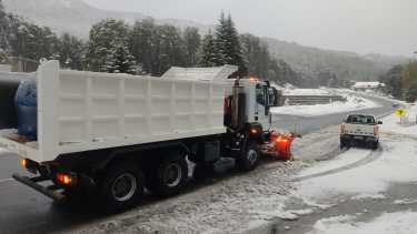 Desde Vialidad provincial recordaron la obligatoriedad de portar cadenas en algunos tramos y solicitaron precaución para quienes tengan que transitar por las rutas Foto: (Archivo) Vialidad Nacional