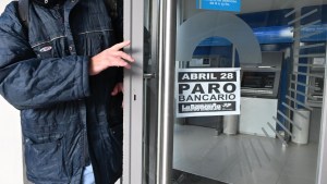 Paro bancario: hoy no hay atención al público en Roca